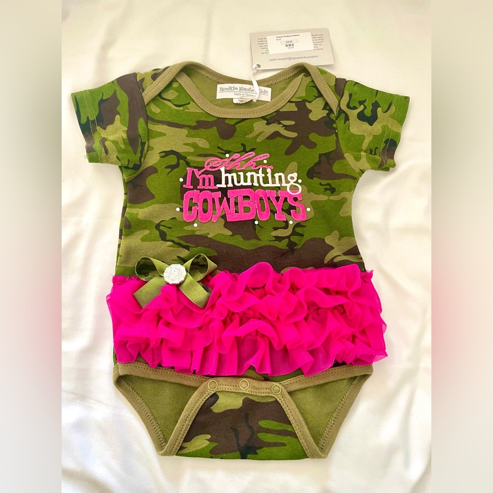 Adorable Rockinhotkids Onesie 6-12 months. New